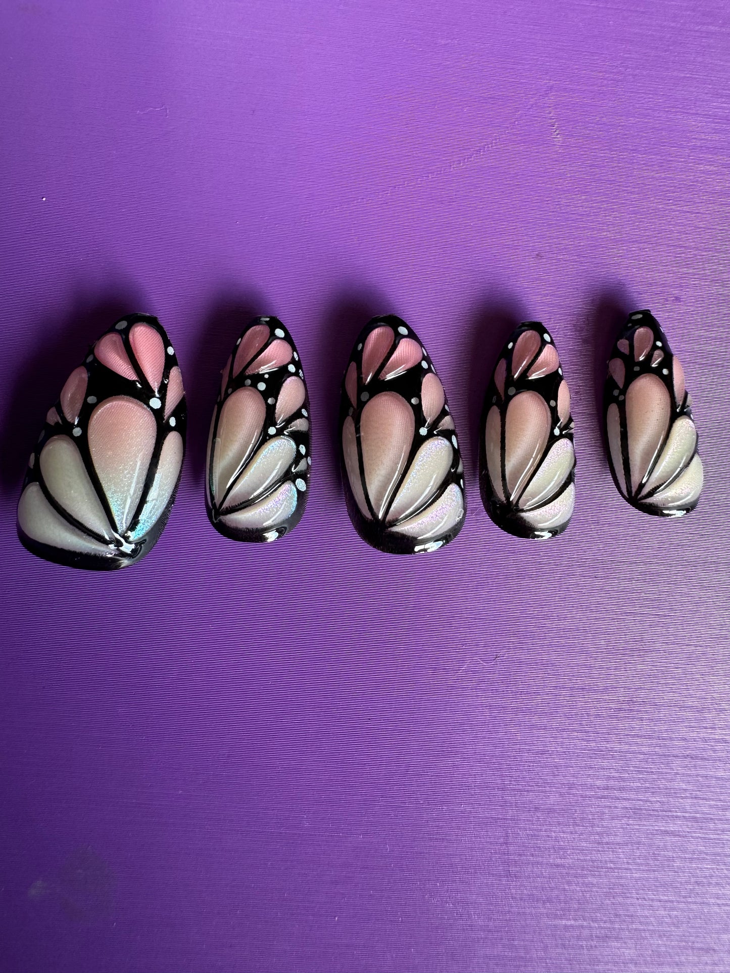 Press On Nails: Short Almond 3D Butterfly Wings