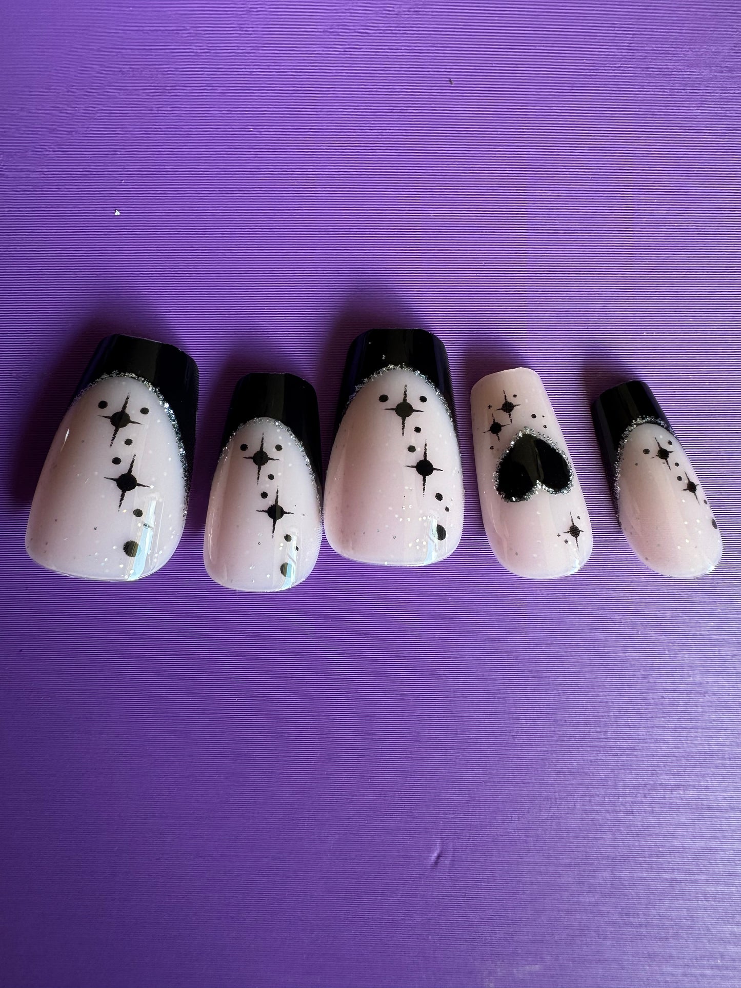 Press On Nails:Short Almond Stars & Hearts