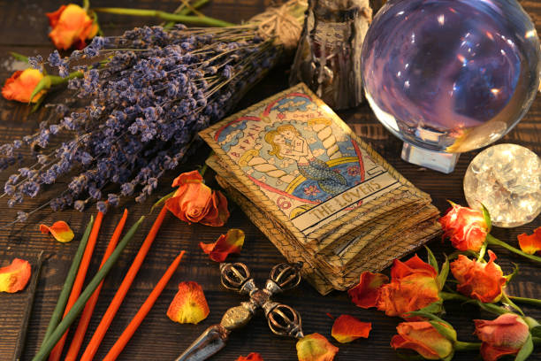 Tarot Readings by Mama Em