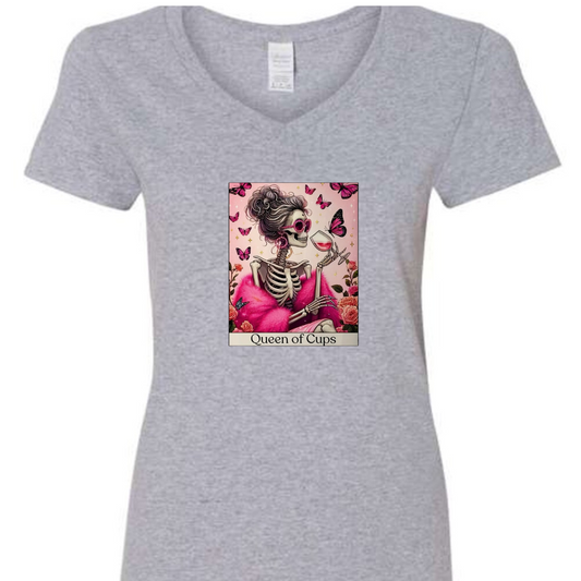 Tarot / Loteria Style T-shirt : Queen of Cups